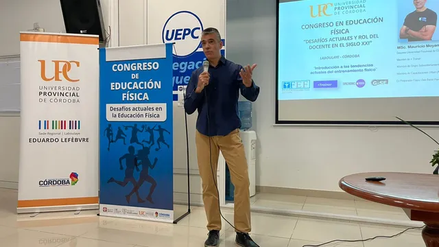 Talk at the Physical Education Congress (UPC)
